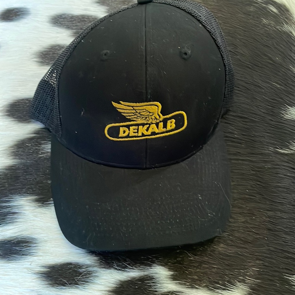 Dekalb Hat